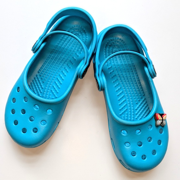 girls crocs size 1